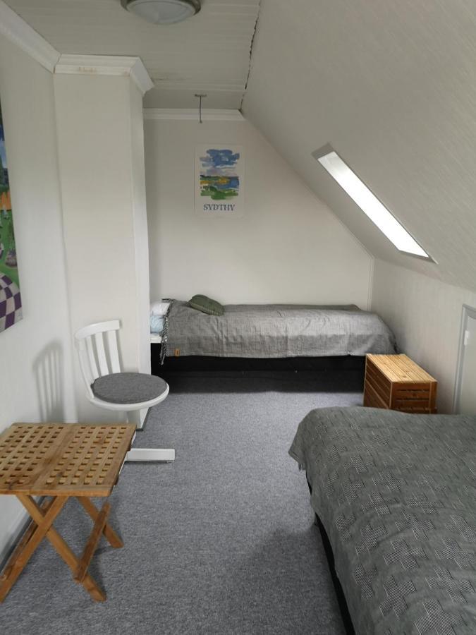 Bed and Breakfast Logi I Hus Med Kunst Og Have à Vestervig Extérieur photo